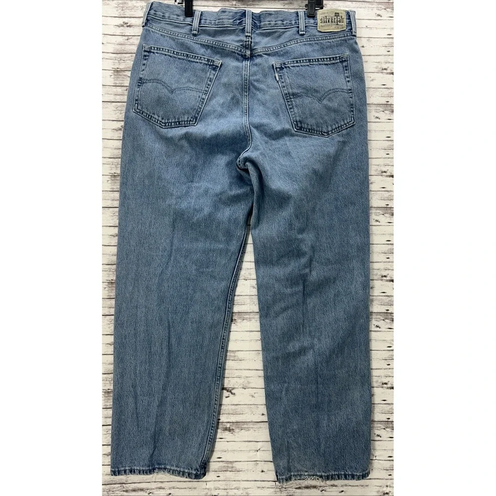Levis SilverTab Loose Jeans Mens 38x32 Light Blue Denim Baggy Tapered 90's Style